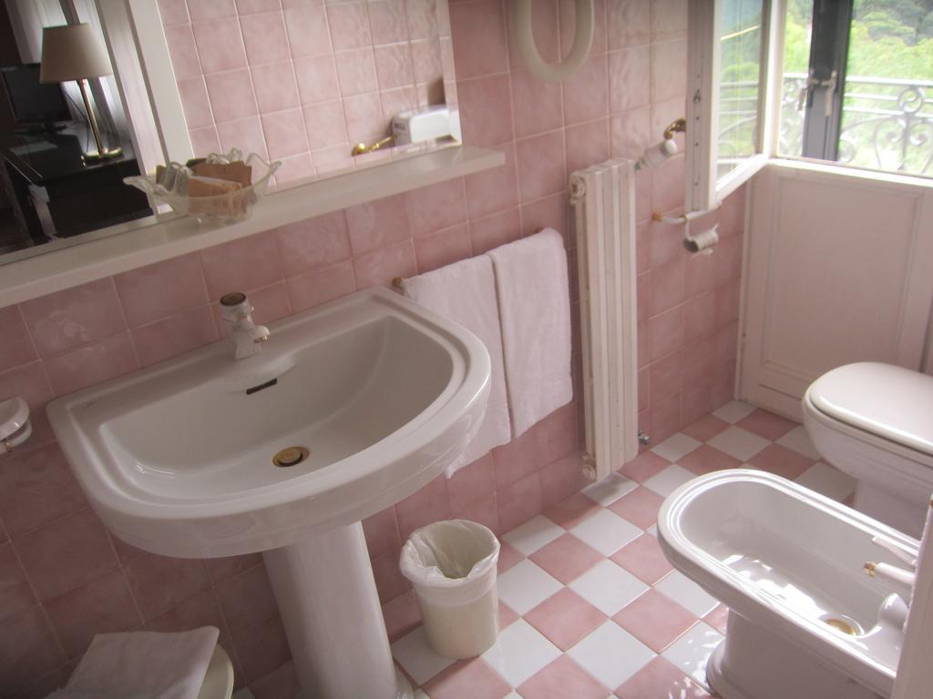 Villa Lussana Теоло Номер фото