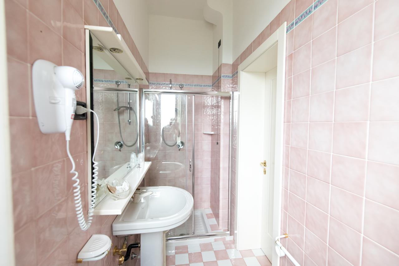 Villa Lussana Теоло Экстерьер фото
